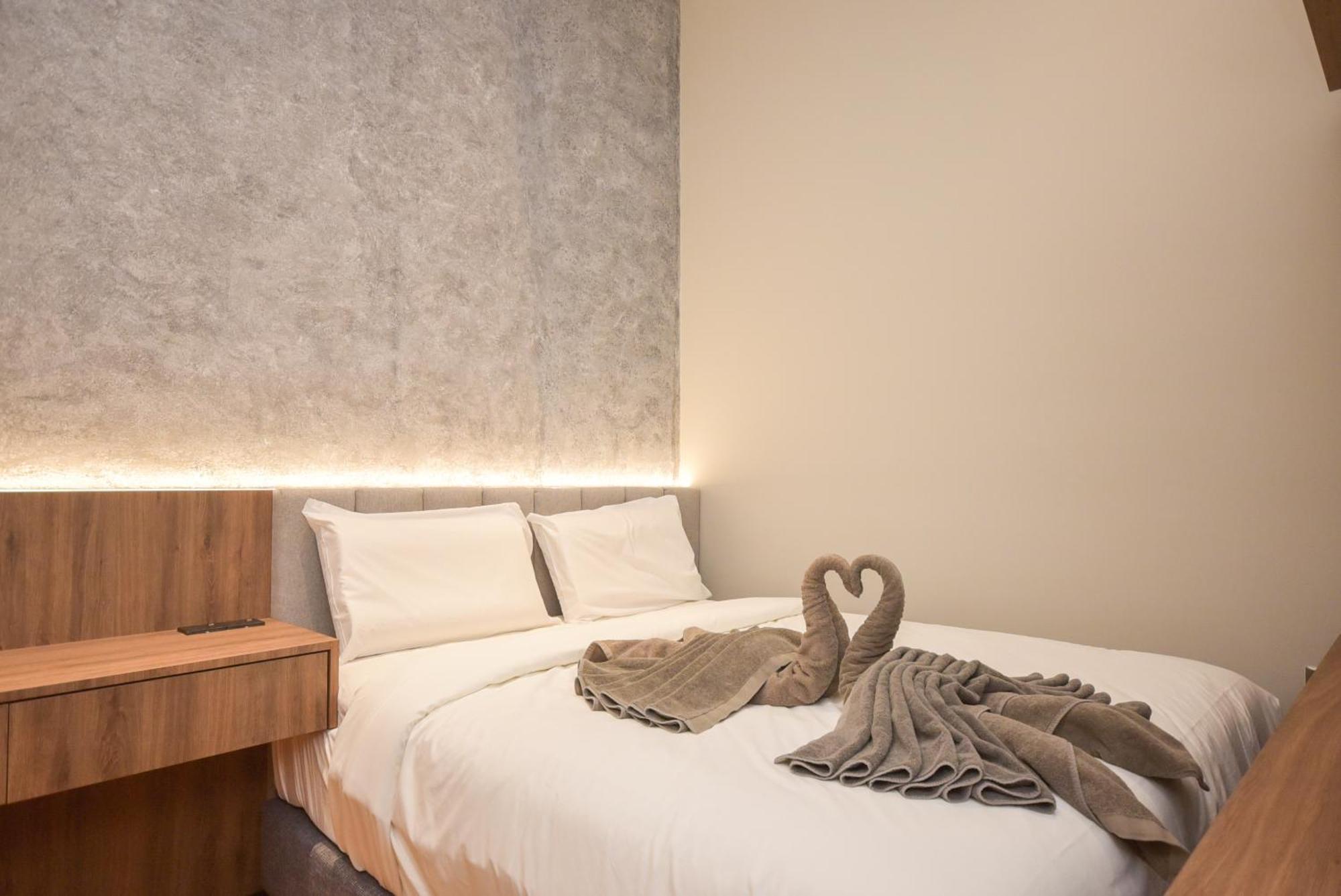 Tritower By Nest Home【walking Distance To Ciq】