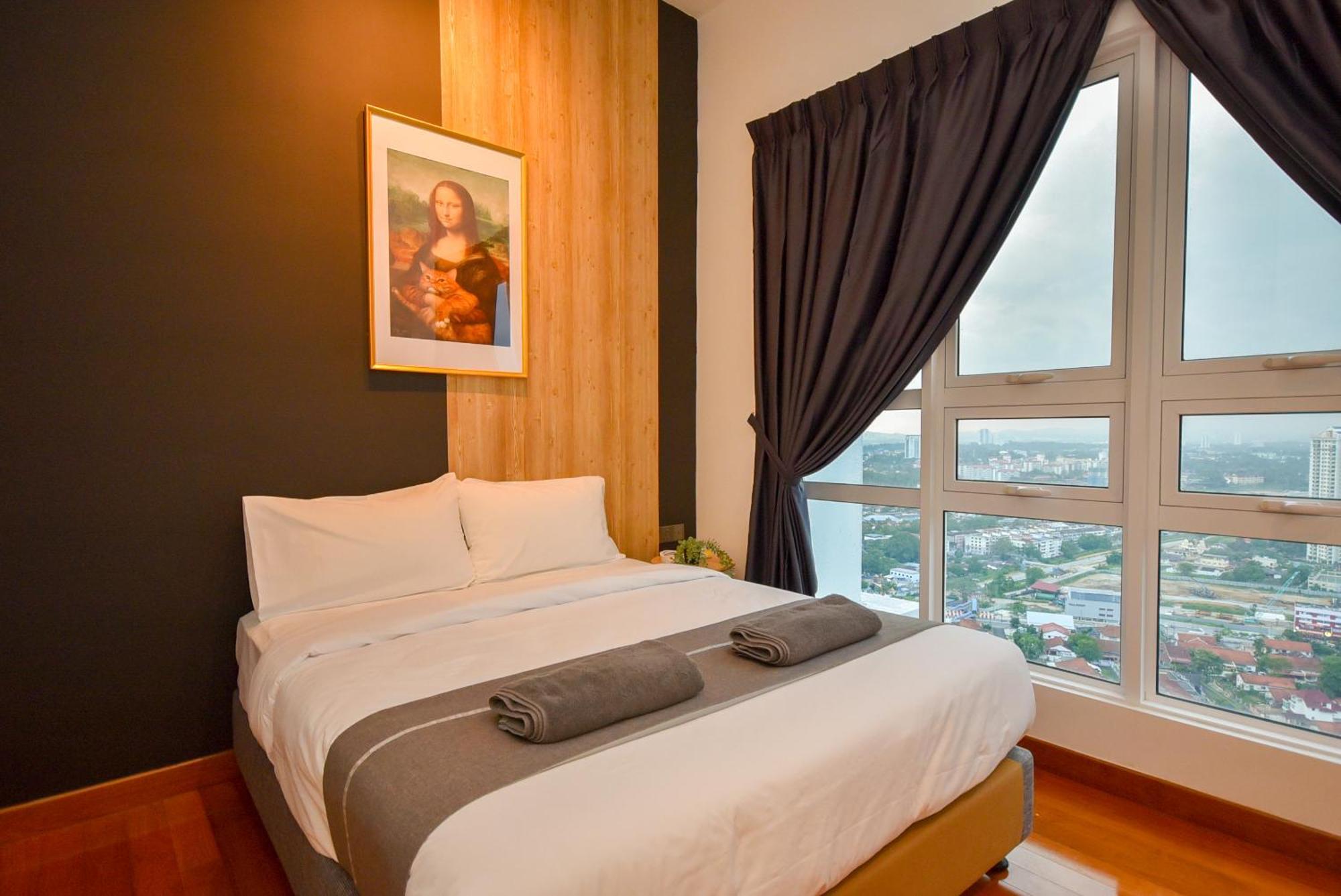 Tritower By Nest Home【walking Distance To Ciq】